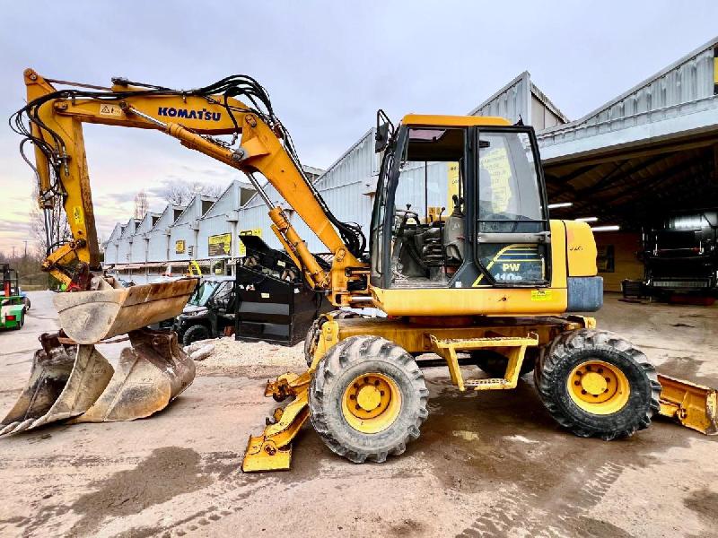 KOMATSU pw110r-1 pelle a pneus 12t_1