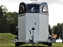 Van à chevaux hippomobile - Cheval Liberté - 2 essieux - 2 places - PTAC 2600 kg - 315 x 167 x H230 cm - Référence Touring XL_1