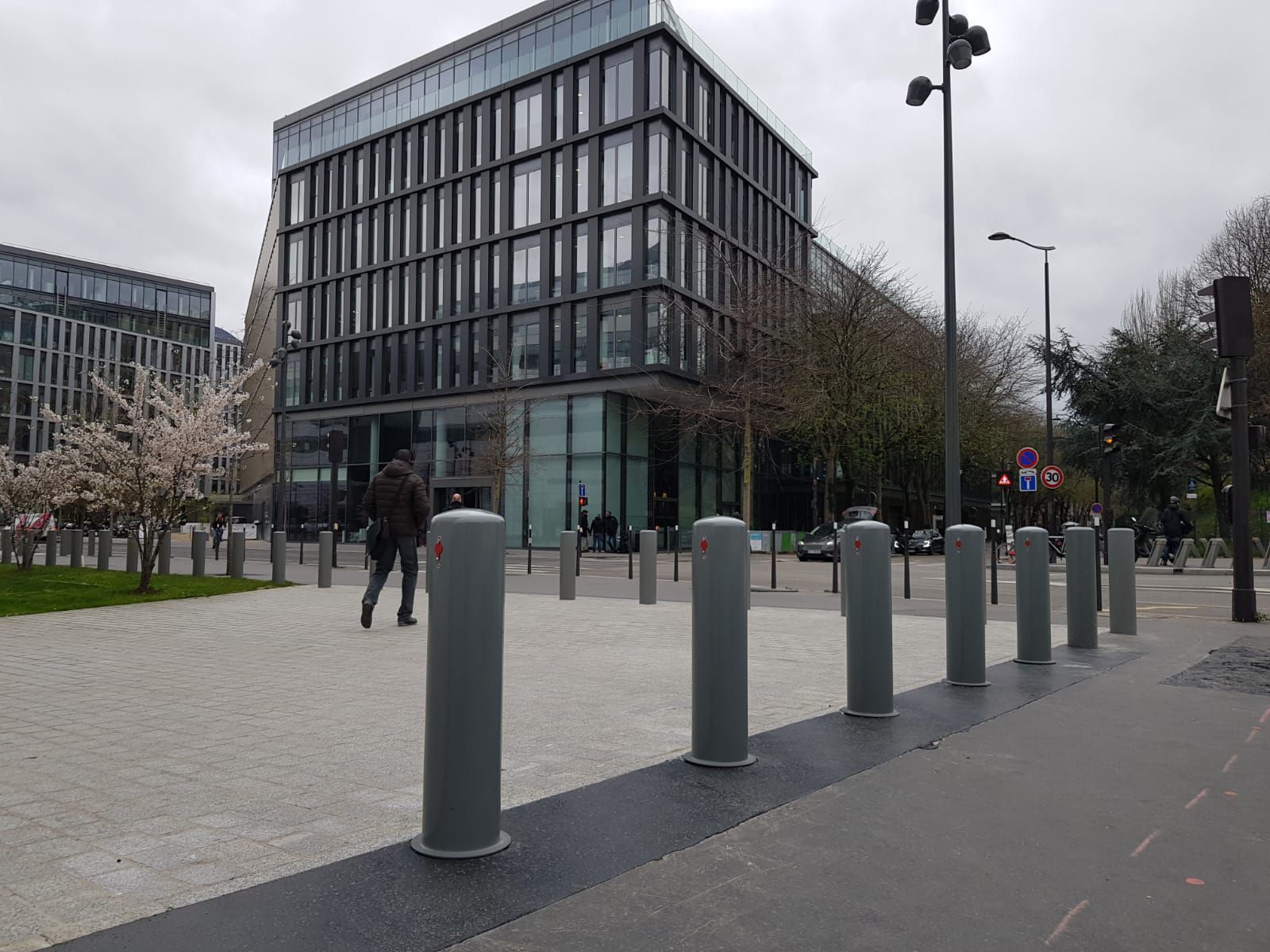 Borne amovible en acier - Hauteur 1000 mm - Ø220 mm - R22-100C50_1