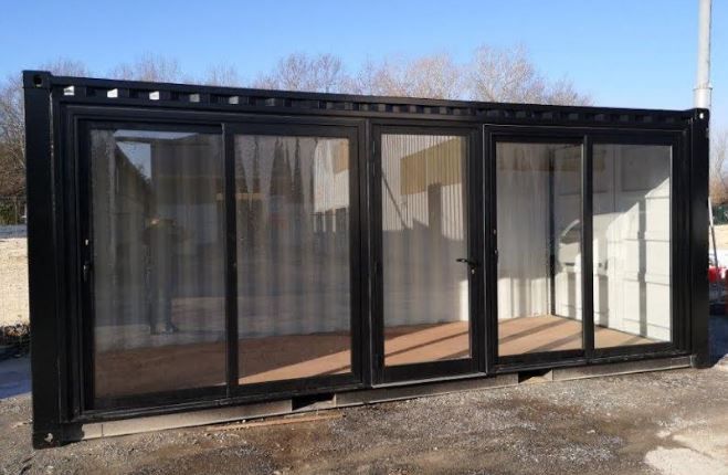 Container transformé pour un snack ou point de vente