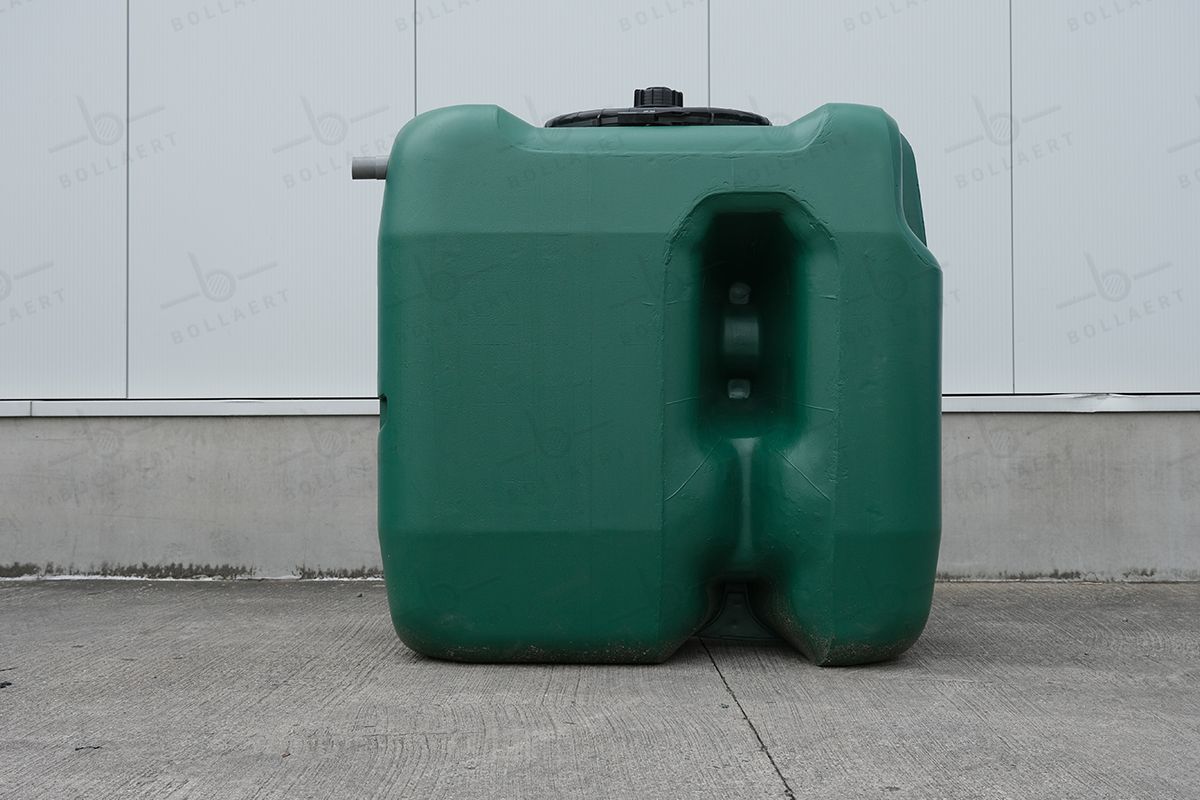 Citerne à eau de pluie en polyéthylène durable et résistante aux UV