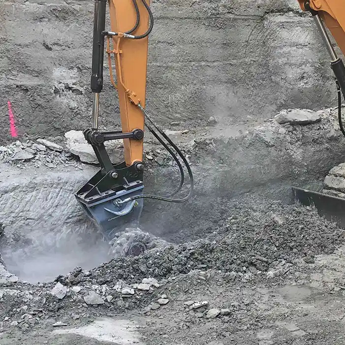 Broyeur 45hp - Pour pelles de 8 à 12t - Rockwheel D10 RZ-B10_1