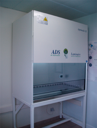 Poste de sécurité microbiologique OPTIMALE - Réf PDSCM-2 - BIOLAB_1