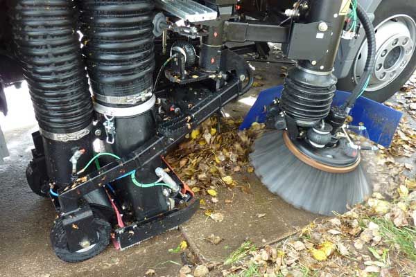 Balayeuses Urbaines VIAJET 6 & 7 - grande capacité - performance sur surfaces variées jusqu'à -5°C_1