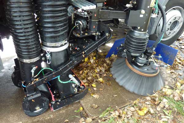 Balayeuses Urbaines VIAJET 6 & 7 - grande capacité - performance sur surfaces variées jusqu'à -5°C_1