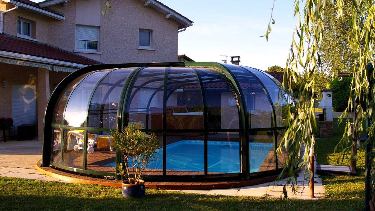 Abri piscine haut Tabarca rotonde - fixe ou télescopique - polycarbonate transparent et alvéolaire translucide_2