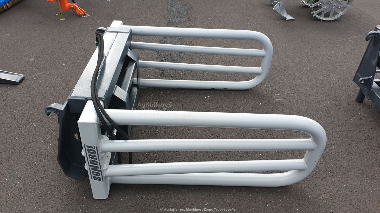 Pince enrubannage pour bottes carrées - Euro et Mailleux - Sonarol CBPSNR2000 - 900 kg de capacité_1