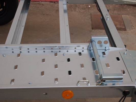 Remorque porte engin remolques jalón 1,3t, 2,6m - 1 essieux_1