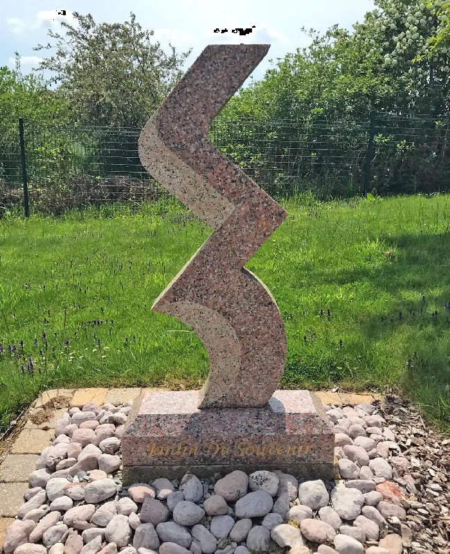 Jardins du souvenir - Les Stèles - Stèle balsa / passage / soupir en granit massif avec gravure personnalisée_1