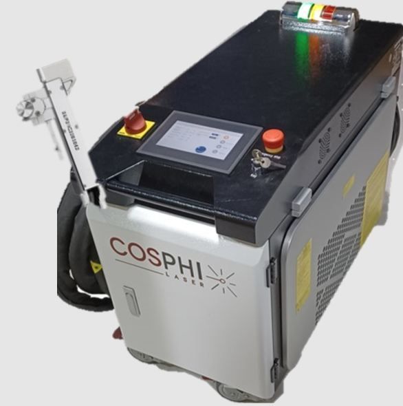 Machine de décapage laser continu adaptée aux travaux de l'industrie lourde - 2000W - Réf CLW2000_1