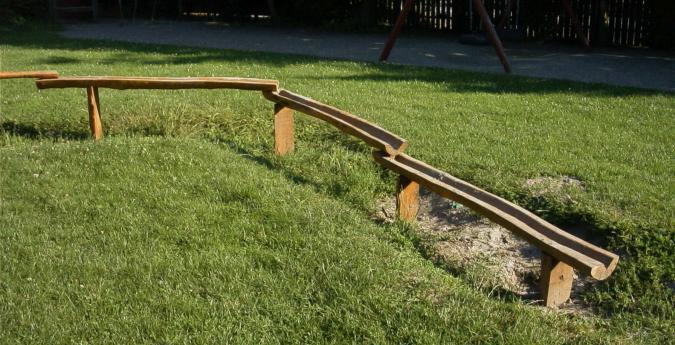 Jeu de sable et eau Awa réf-8066399 - Hags - Structure pour aire de jeux avec zone de sécurité de 17 m²_1