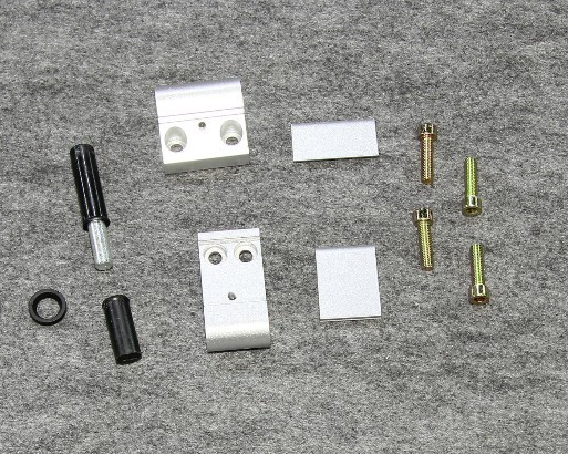 Charnière de porte cavalier pour van transporteur de chevaux - cheval liberté_1