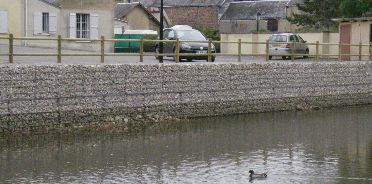 Gabion STONEBOX - Aménagement hydraulique - Boîte fermée rigide avec revêtement Crapal Premium® et formats standards variés_1