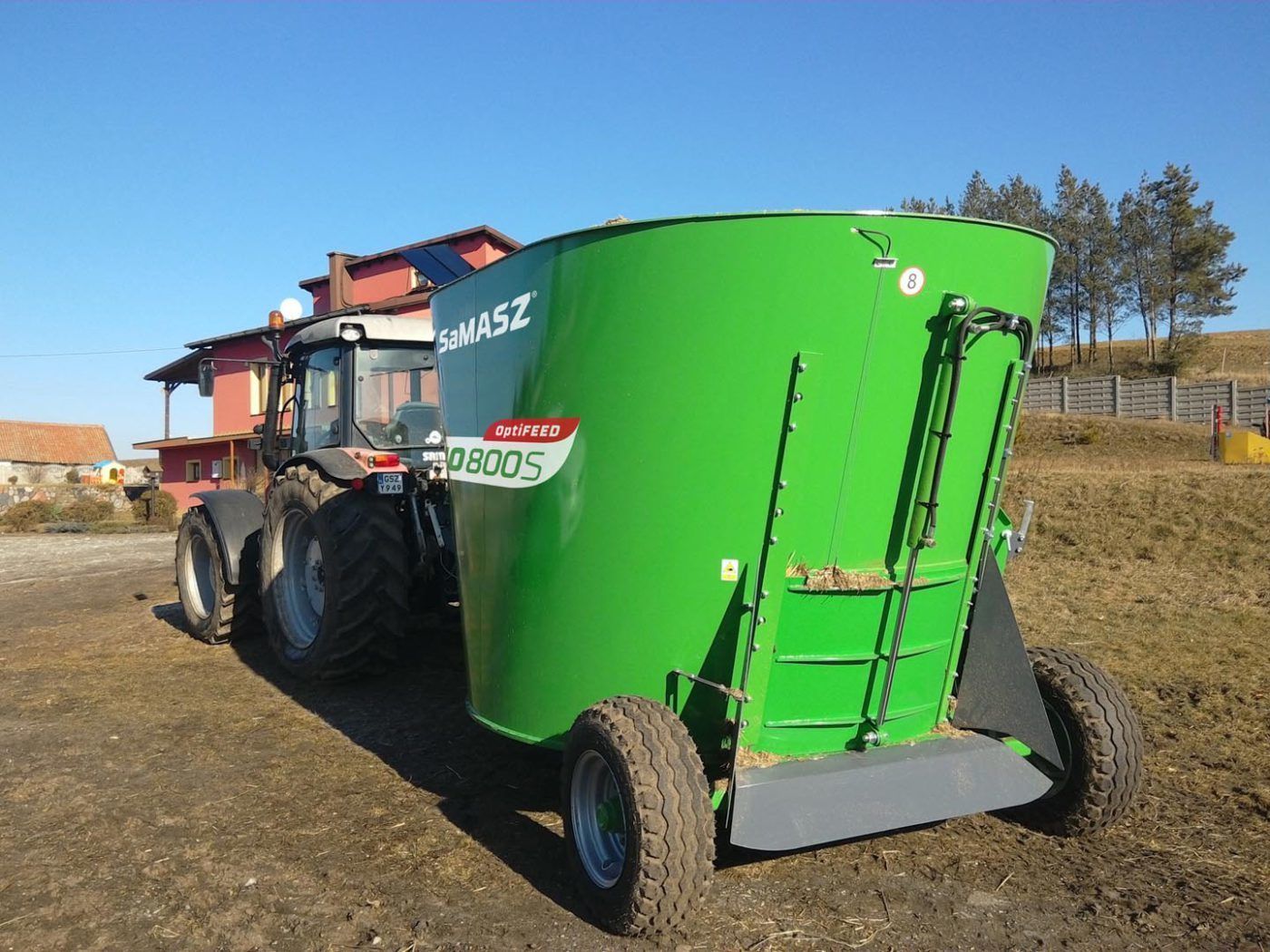 Uno Mini 500 - Mélangeuse agricole Samasz - Capacité 5m³ - Faible puissance demandée, vis innovante_1