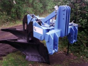 Charrues forestières non-stop F3 Ménard-Darriet - poids 1350 à 2200 kg - robustesse et efficacité pour labour forestier_1