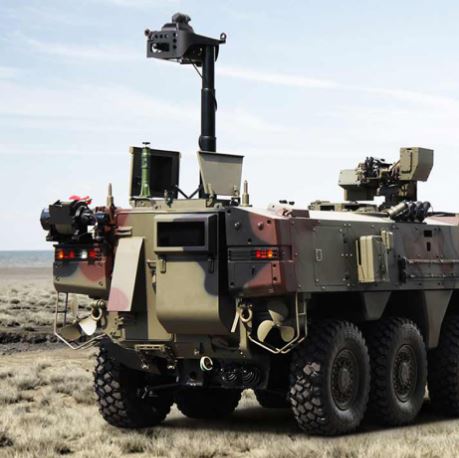 Treuil arrière d'auto-halage pour les véhicules blindés 8x8_1