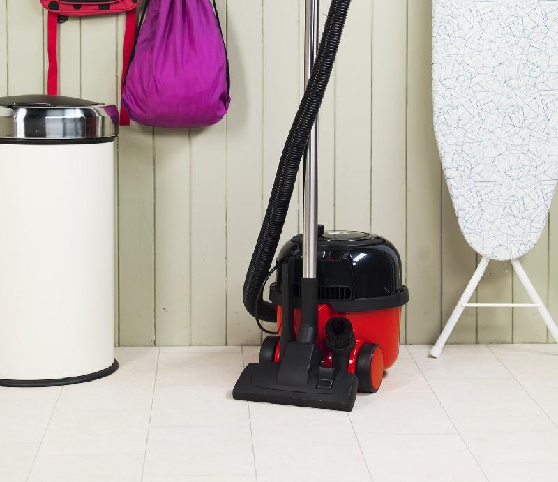 Aspirateur poussières Numatic HVX160 Henry Xtra - polyvalent avec accessoires pour sols et poils d'animaux_1