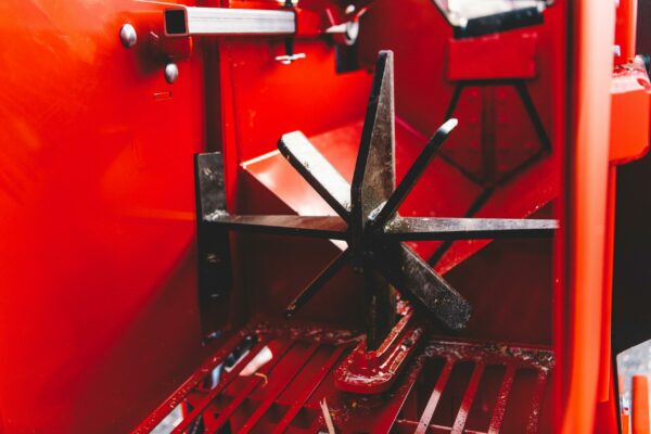 Machine polyvalente permettant de couper et fendre simultanément le bois de chauffage - Japa® 365+ PRO_1