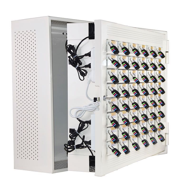 Mobilier professionnel pour rechargement de téléphones avec câbles ultra résistants