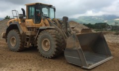 Chargeur/pneus volvo l150g_1