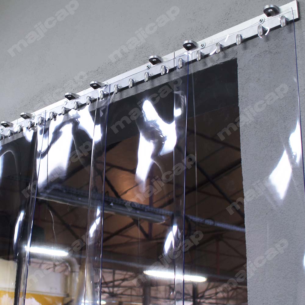 Porte à lanières fixe - Ecofix - PVC extrudé à bords arrondis - Supports en applique ou linteau_0