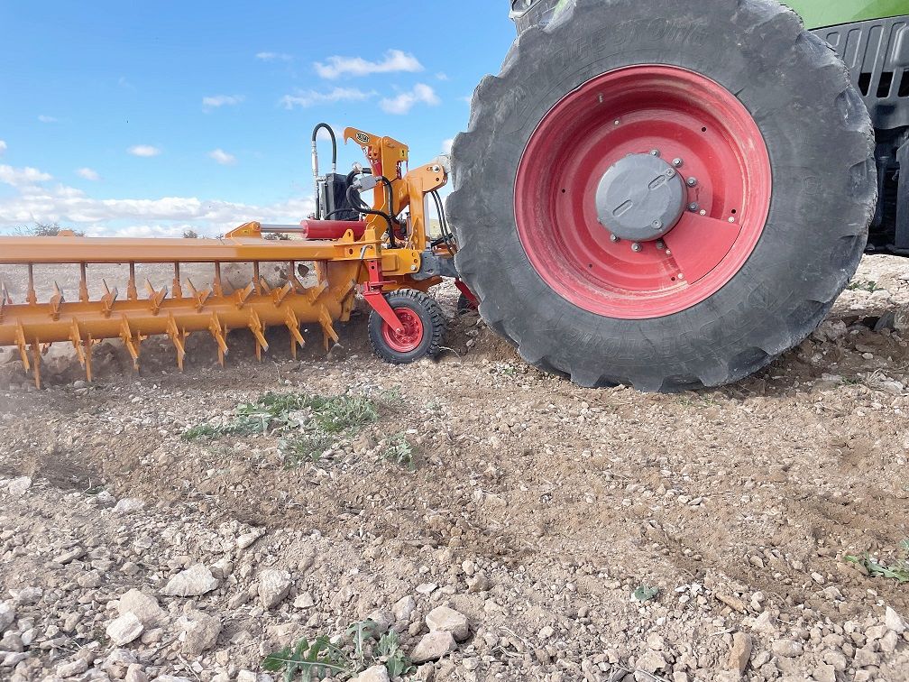 Aligneuse de pierres - 2,50, 3 ou 4 mètres_1