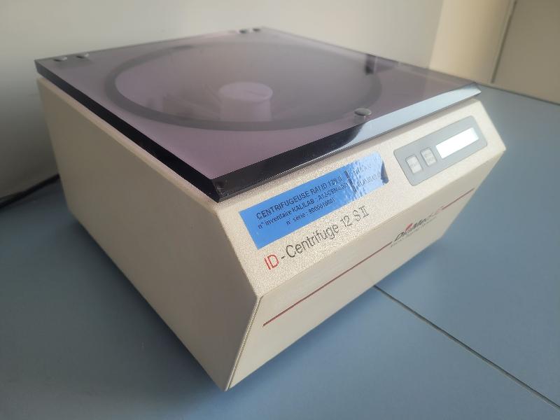 Centrifugeuse de laboratoire ID DIAMED id-centrifuge 12 S II_1