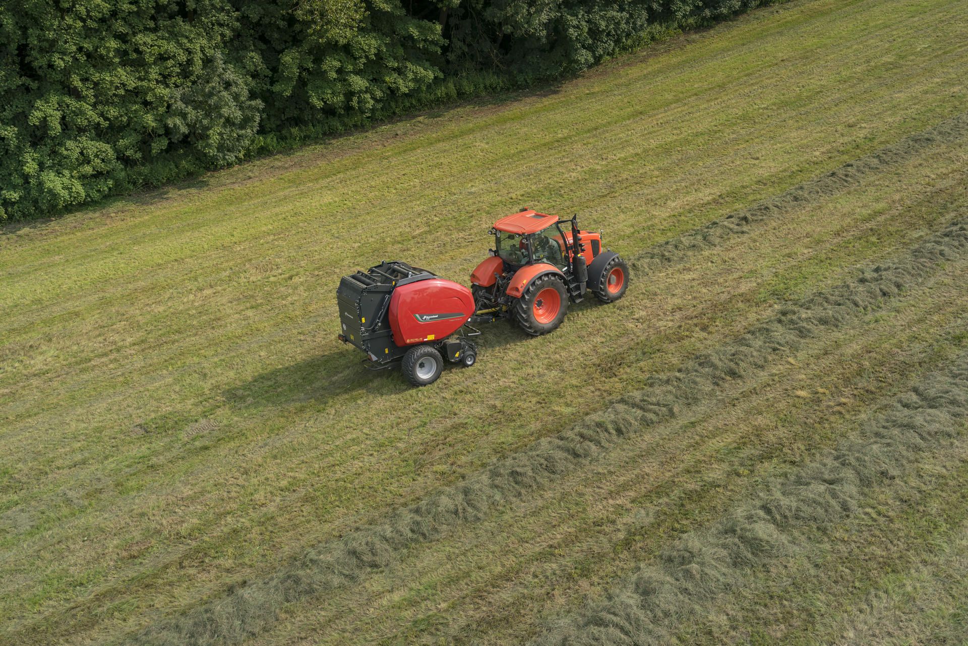 6716 SC-14 - Presse à balle ronde Kverneland - Diamètre 0.60 à 1.65 m - PowerBind et Intelligent Density 3D_1