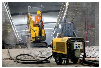 Micro-pelle à chenilles 1T avec ou sans groupe électrohydraulique en location_1