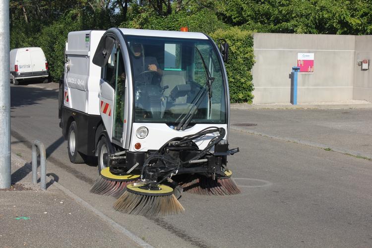 Balayeuses compactes balayeuses 2m3_1