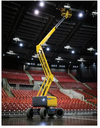Nacelle articulée électrique - Hauteur de travail 20,76 m - Utilisation pour enseignes, élagage, décorations de Noël - Disponible en location_1