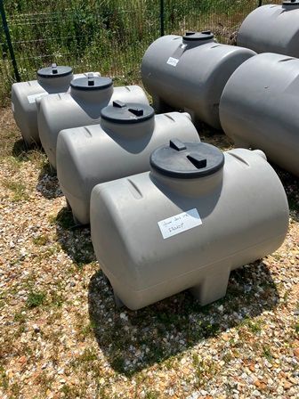 Polycuve pe 200l grise standard, diam : 0m58, lg : 0m91, hauteur : 0m63 - ref : w00022307003p - dabert-citernes_1