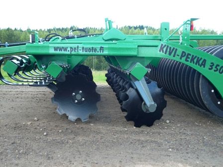 Dh 400 - déchaumeur à disque kivi-pekka - pel tuote - largeur de travail 4m_1