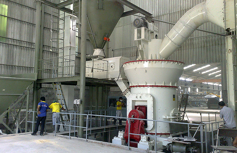 Broyeur vertical 30 t/h pour charbon et minerai - 80-325 mesh - Série VM_1