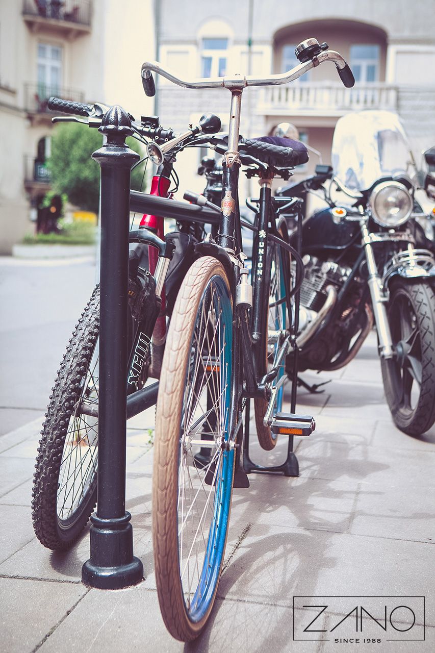 05.054 Arceau urbain Old Town - Zano - Acier au carbone - Hauteur totale 140 cm - Design élégant et fonctionnel_1