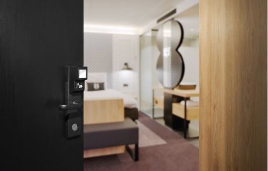 Serrures électroniques hybrides Hotek GENERATION X - QR code et RFID pour accès mobile sans fil_1