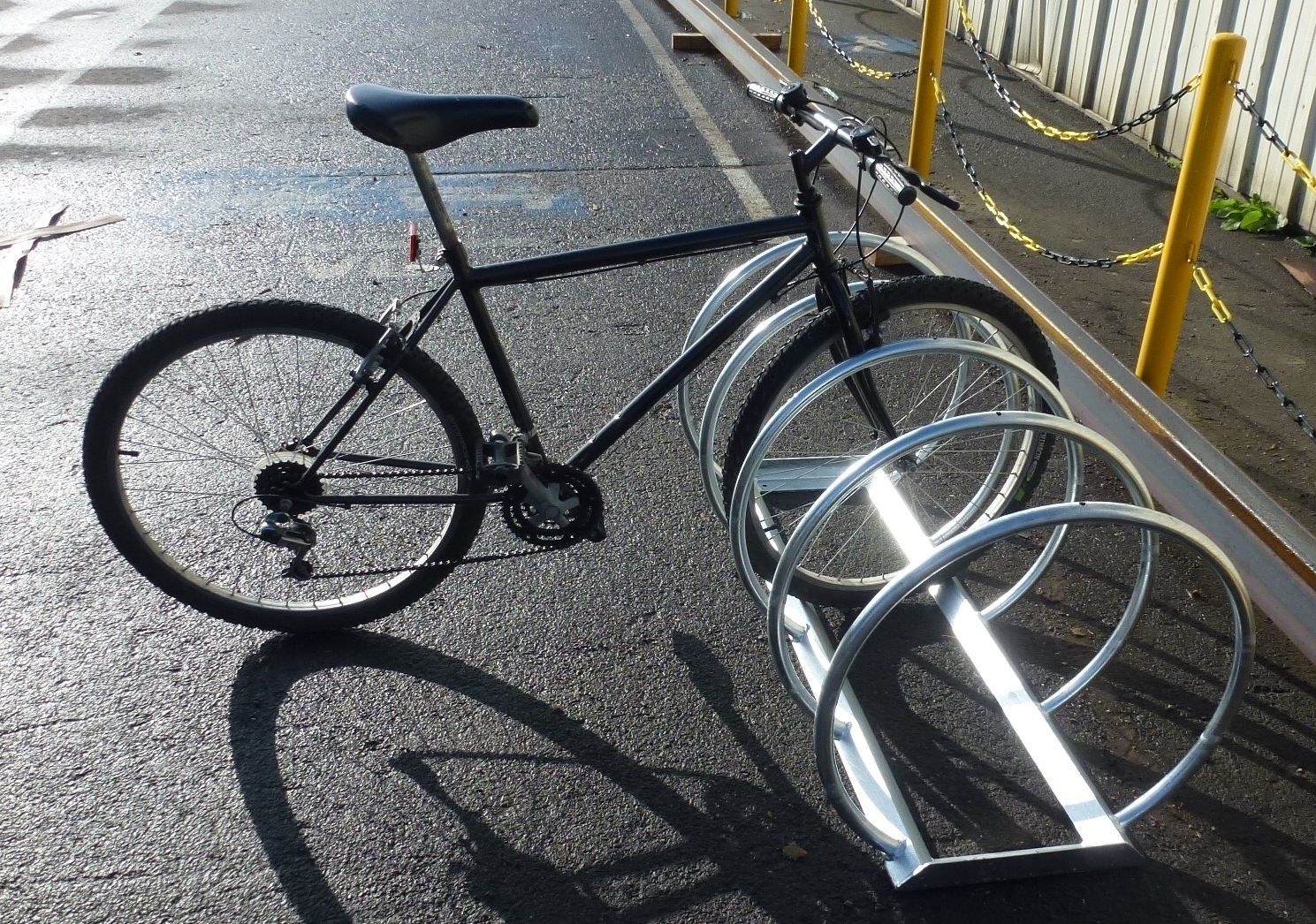 Râtelier range-vélos spiraleo_1