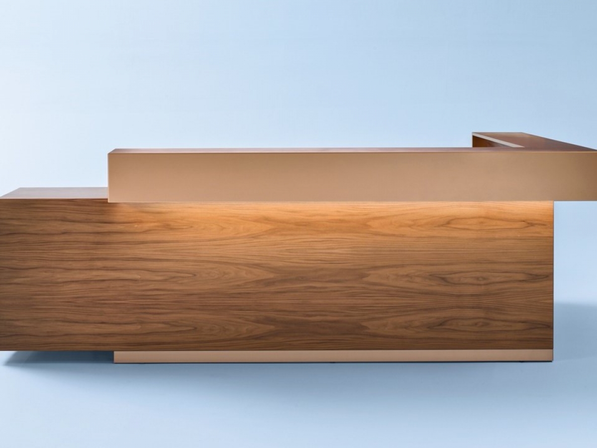 Banque d'accueil moderne éclairée - TOKI CUBE - design contemporain et élégant, modulable, avec éclairage LED optionnel_1