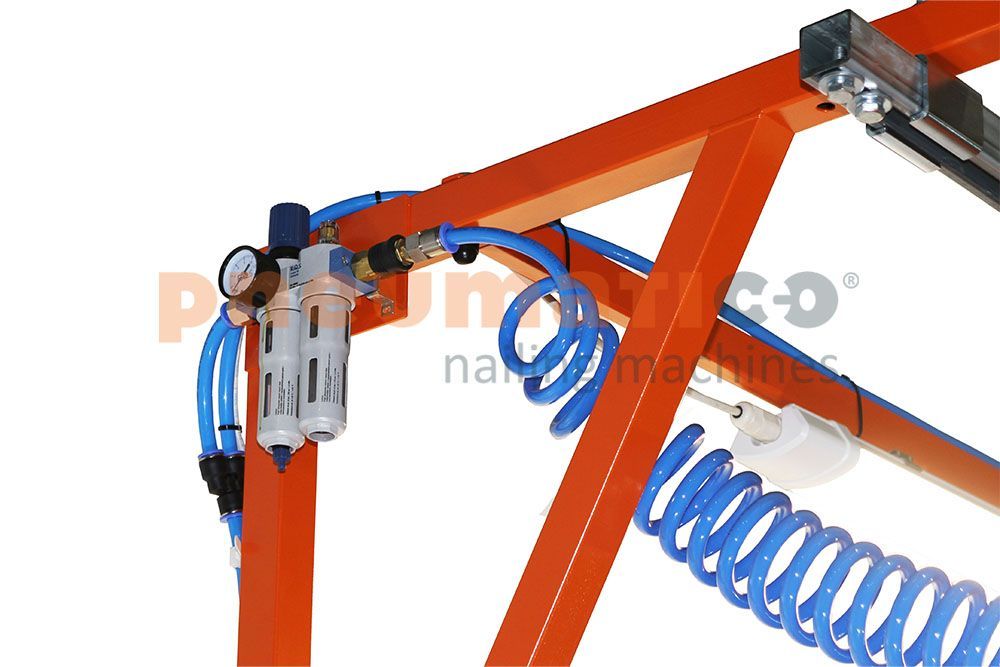 Station de réparation ergonomique pour palettes modèle WT-1