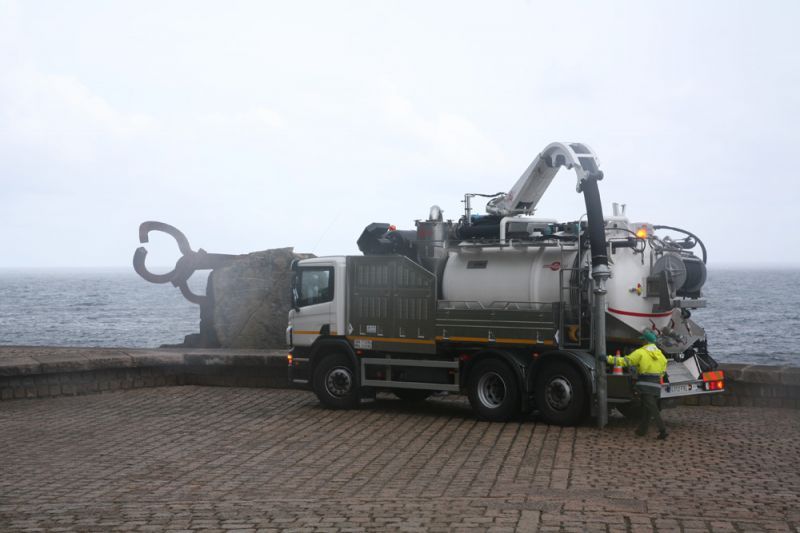 Camion combiné d'aspiration et nettoyage Cappellotto série FI