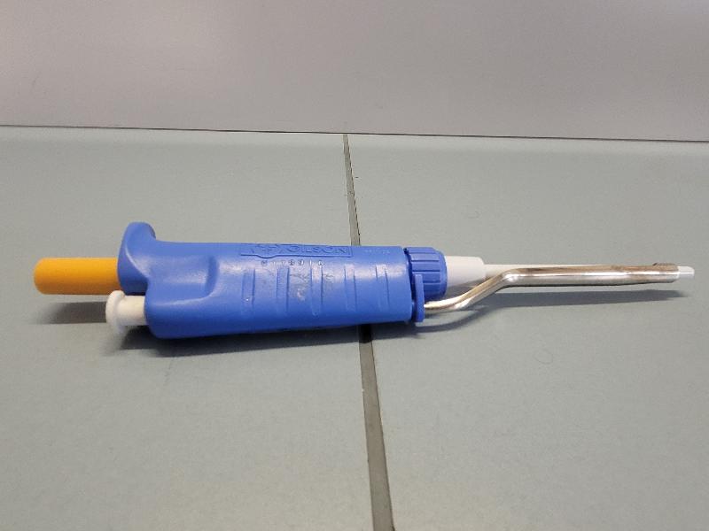 Pipette de laboratoire GILSON PIPETMAN F Fixed 200µl_1