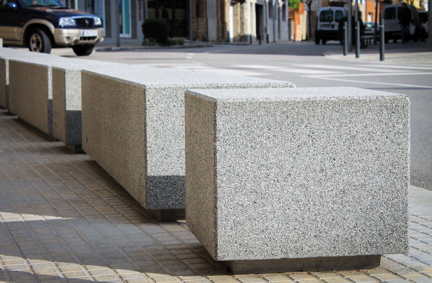 Chaise Kube UM372S - béton préfabriqué gris granite, aspect rugueux_1