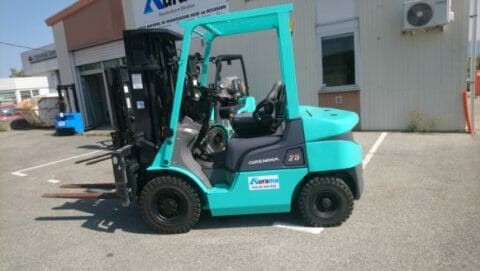 Chariot frontal diesel d'occasion Mitsubishi FD25N - 2.5 t - 2150 kg - Hauteur de levage 4700 mm - Année 2017_1