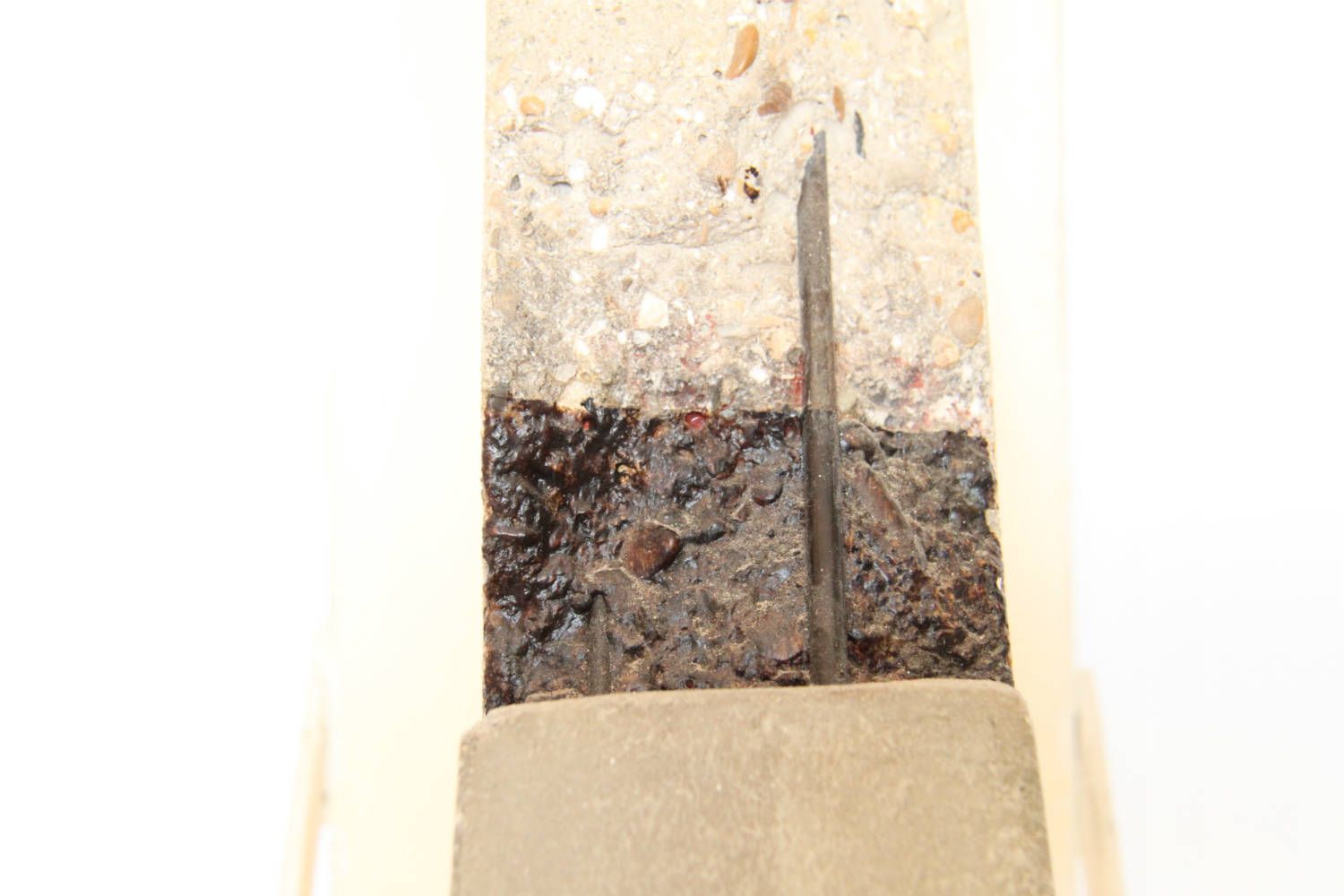 Prima10 - primaire époxy anti-corrosion - Matpro - jaune translucide - consommation : 300 à 500 g/m² - haute performance pour supports bâtiment_1