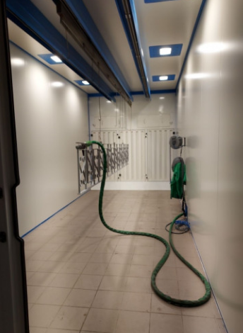 Cabine de métallisation monobloc standard ou sur mesure, avec panneaux lisses et éclairage led performant - MCI_1