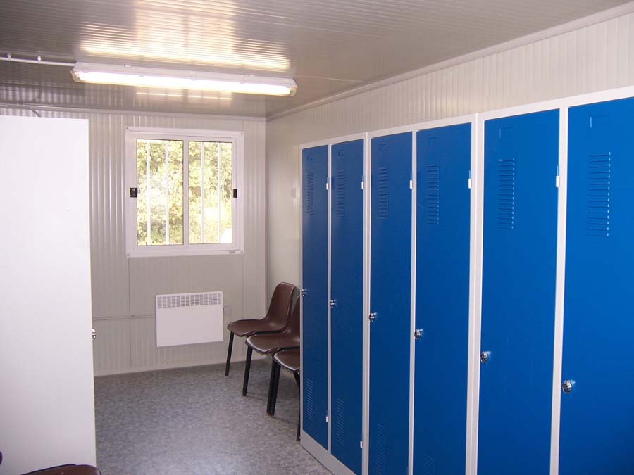 Bungalow de chantier standard / bureau / réfectoire / vestiaire / stockage / 3 x 2 x 2.4 m_1