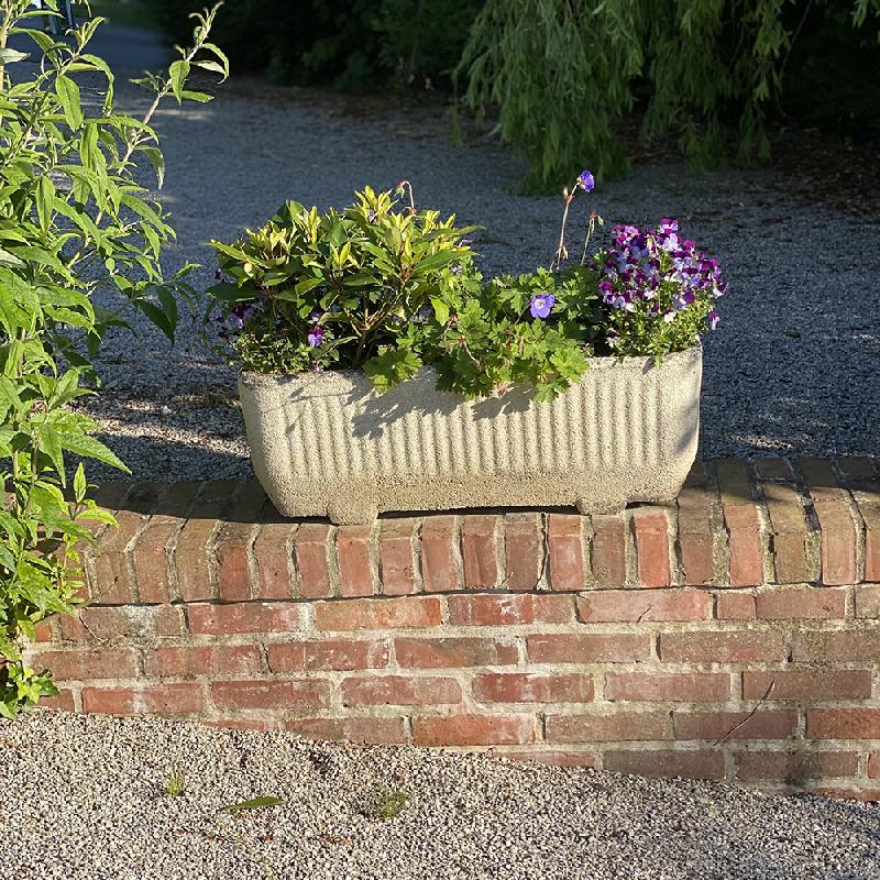 Jardinière Episcia - Double paroi avec réserve d'eau - 65L - Apparence pierre - Marque Belli - Fabrication française_1