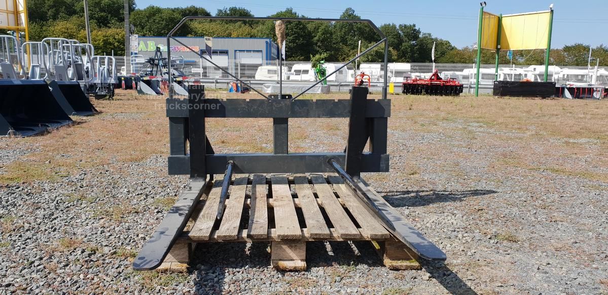 Fourche à palettes ou lève palettes avec pics bottes - Sonarol WPRT SNR 1200_1