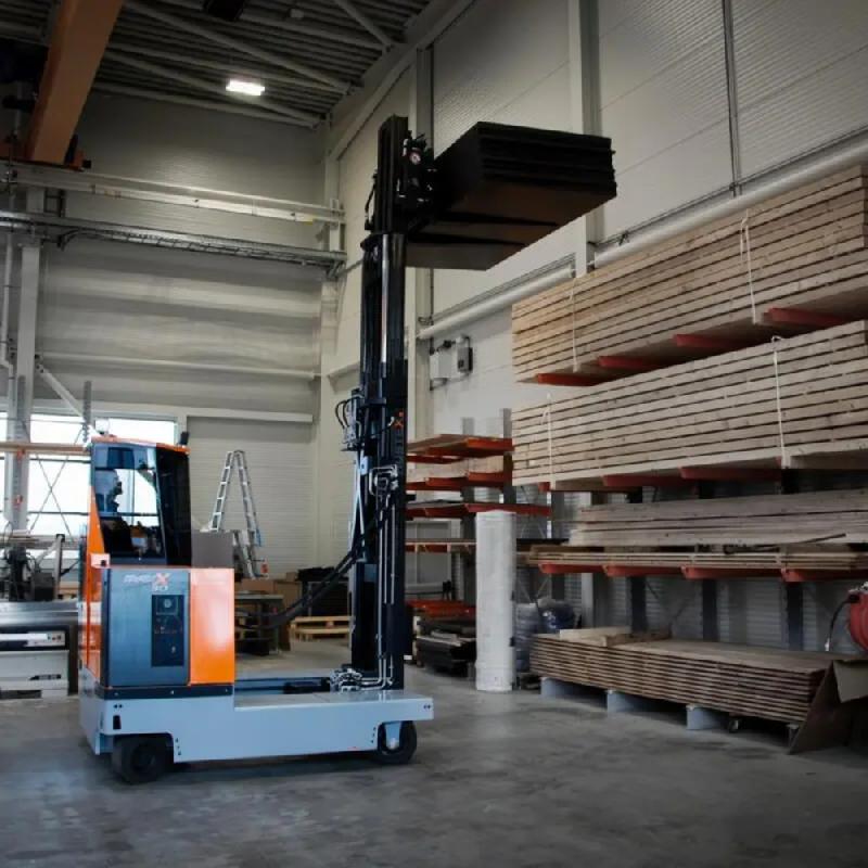 Chariot Multidirectionnel Électrique  avec une Capacité de levage  jusqu'à 4,5 tonnes en Isère et Rhône - Alpes  -  disponible en achat neuf et en location de courte à longue durée_1