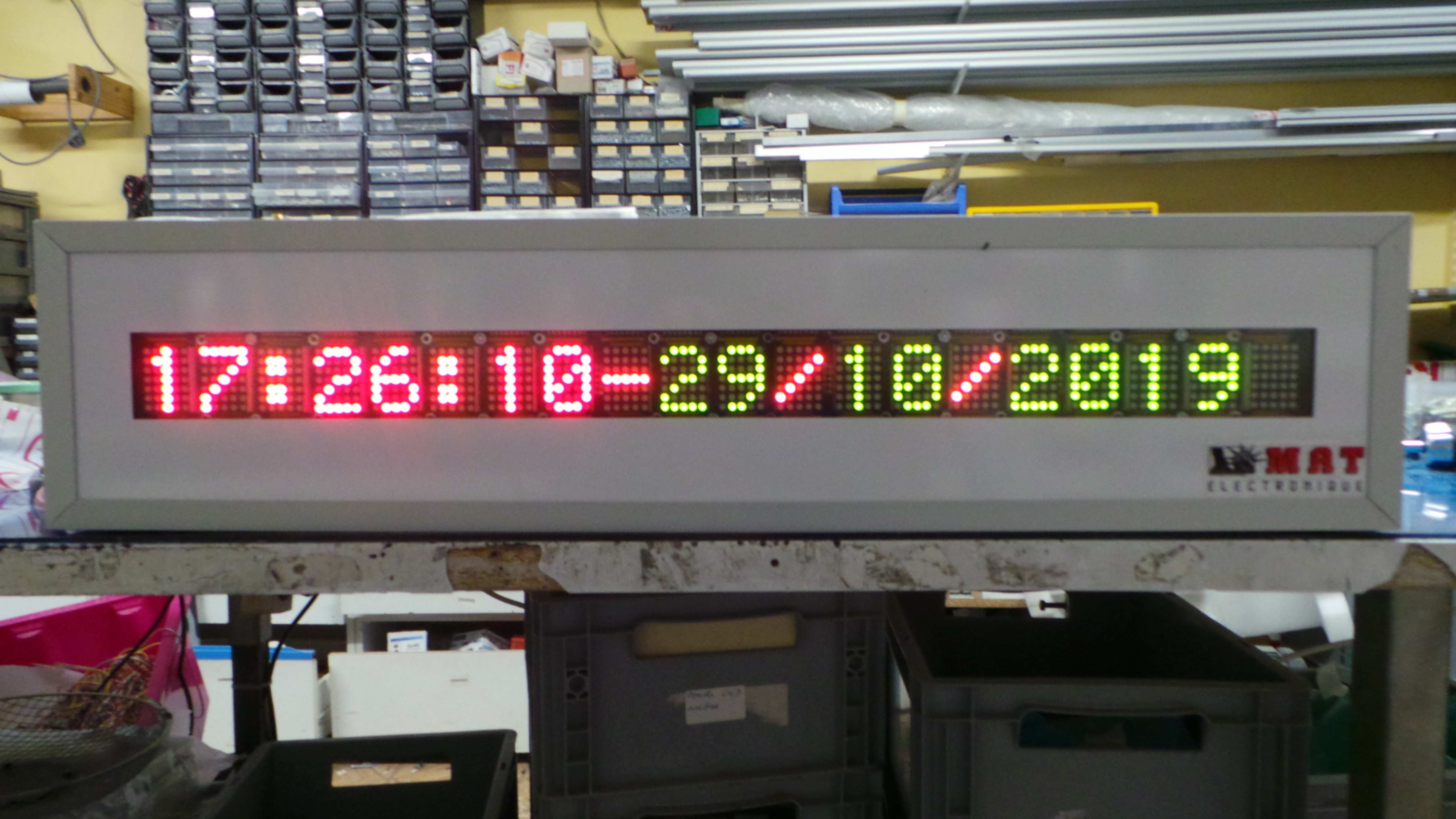 Afficheur lumineux LED pour afficher heure, date, température(s), chronomètre - MHD - MHDC - MHDT et MHD2T_1